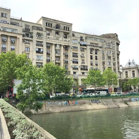 Diana's Flat-bucharest - Old *