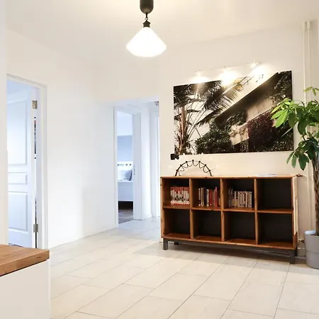 Apartamento Diana's Flat-bucharest - Old