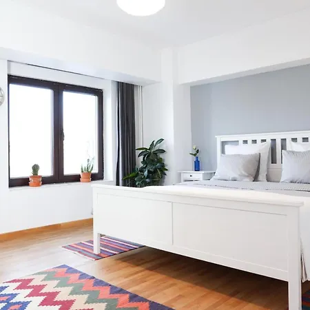 Diana's Flat-bucharest - Old * Bucarest