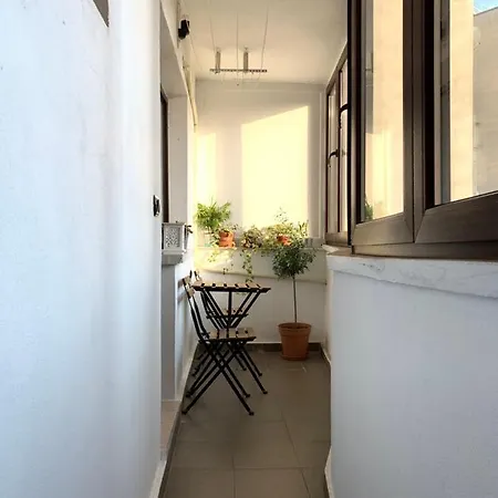 Diana's Flat-bucharest - Old Apartment *