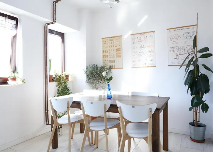 Апартаменти Diana's Flat-bucharest - Old Бухарест