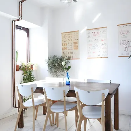 Апартаменти Diana's Flat-bucharest - Old Бухарест