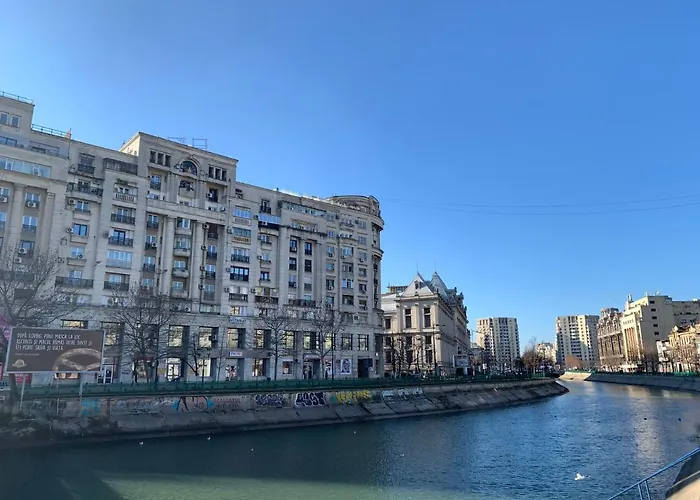 Diana's Flat-bucharest - Old *